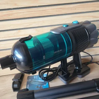 Aspiradora Cecotec Conga 700 PowerHead