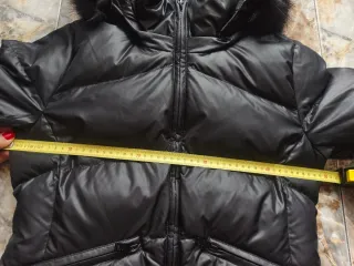 Plumífero Calvin Klein Negro con Capucha