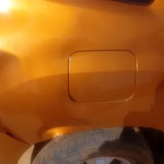 Tapa gasolina y tapón