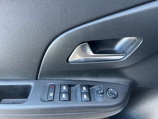 Opel Corsa 1.2 XEL EDITION