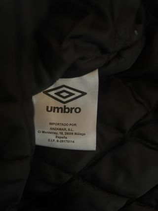 Chaqueta Umbro Negra