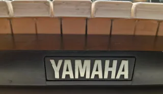 Órgano Yamaha Portatone