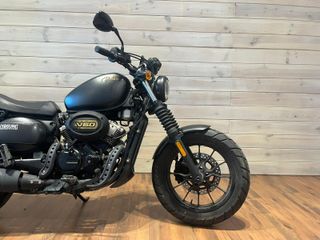 HYOSUNG Aquila GV 125 S Negra