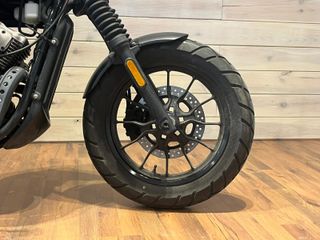 HYOSUNG Aquila GV 125 S Negra