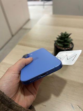 iPhone 16 256GB Azul como nuevo