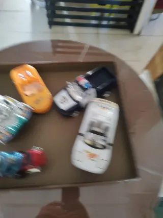 Lote de 5 coches de juguete