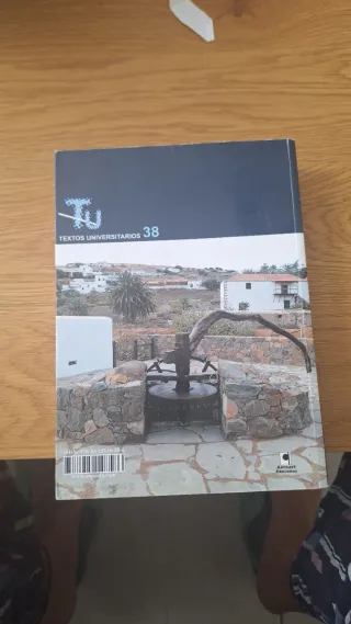 Cambio socioeconómico, transporte y turismo