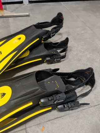 Aletas Cressi XS