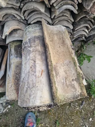 Tejas antiguas de barro