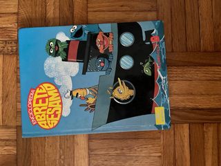 LA SIRENITA EL REY LEÓN CARS HADAS PINOCHO UP