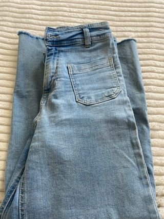 Pantalones culotte vaqueros azul claro