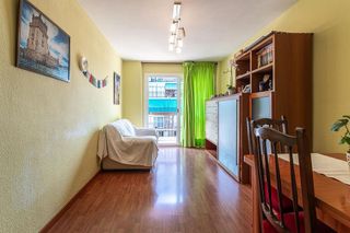 Piso en venta en Can Serra en Hospitalet de Llobregat, L´