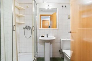 Piso en venta en El Raval en Barcelona