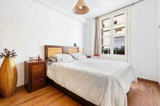 Piso en venta en El Raval en Barcelona