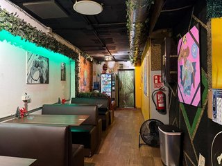 Local comercial en venta en La Sagrada Família en Barcelona