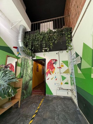 Local comercial en venta en La Sagrada Família en Barcelona