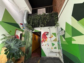 Local comercial en venta en La Sagrada Família en Barcelona