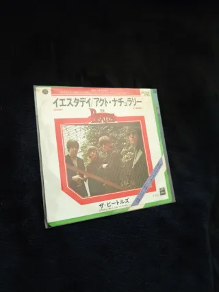 The Beatles Yesterday / Act Naturally