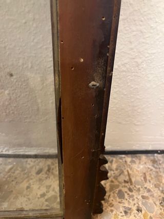 Puerta de madera con cristal