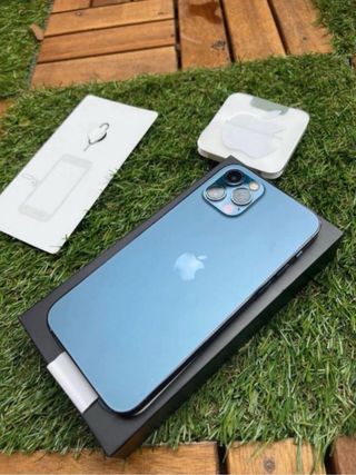 iPhone 12 Pro Azul
