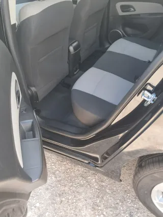 Chevrolet Cruze 2011