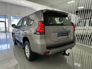 Toyota Land Cruiser 2.8 D-4D VX