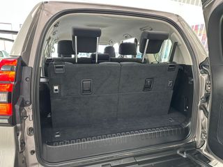 Toyota Land Cruiser 2.8 D-4D VX