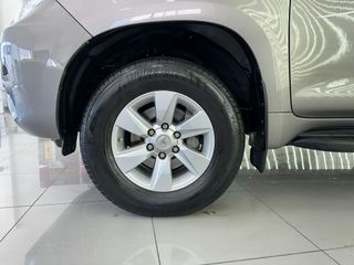 Toyota Land Cruiser 2.8 D-4D VX
