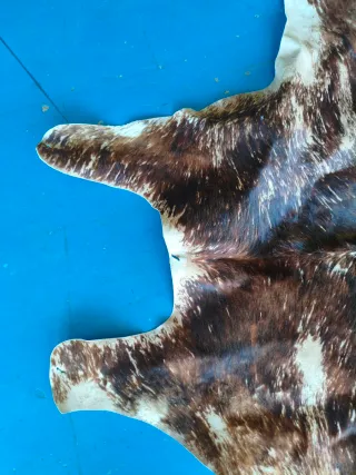 Alfombra Piel Vaca Beige y Marrón