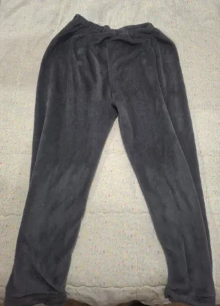 Pijama hombre cuadros gris y blanco