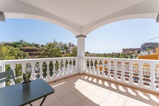 Casa pareada en alquiler en Torrequebrada en Benalmádena