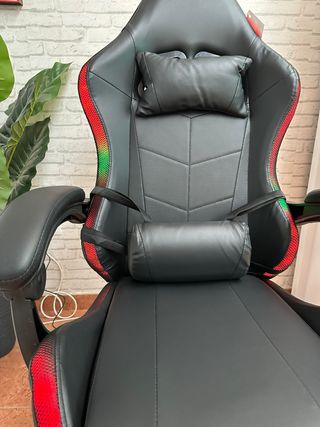 Silla gaming ergonomica y giratoria
