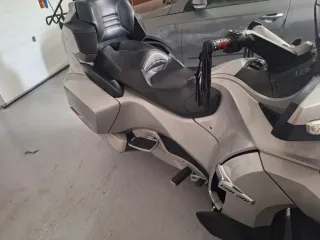 Can-Am Spyder RT 998 Plata