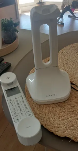 Teléfono Alcatel Blanco Decorativo