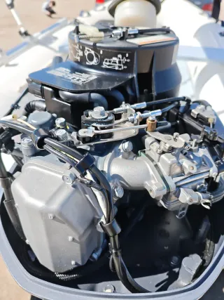 Zodiac Quicksilver Airdeck 300 + Yamaha 6cv