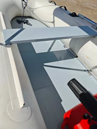Zodiac Quicksilver Airdeck 300 + Yamaha 6cv