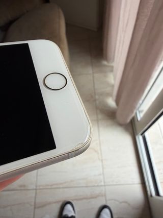 iPhone 7 32GB Blanco - 68% Batería