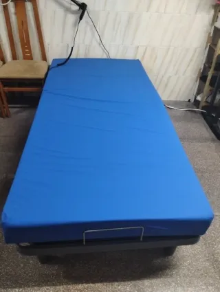 Cama articulada eléctrica casi nueva
