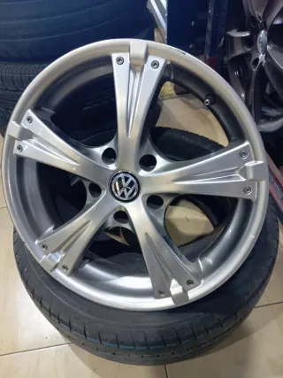 Llantas Volkswagen Transporter 17