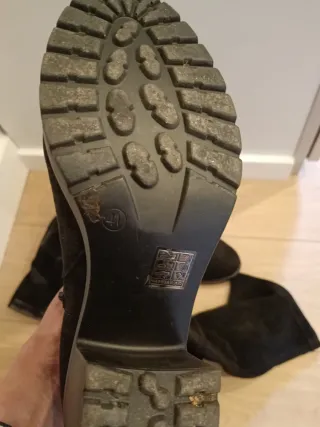 Botas altas mujer tacón negras