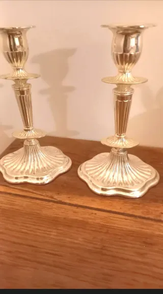 Candelabri in metallo argentato