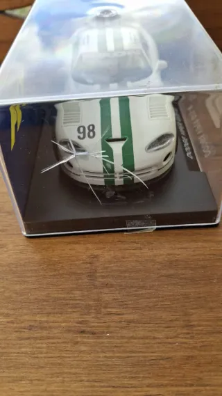 Scalextric Dodge Viper GTS-R Daytona 96