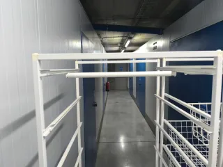 Estantería metálica blanca Ikea hasta 27/04/26