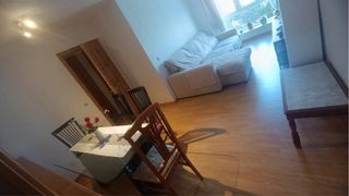 Se alquila una habitación (por 4 caminos)