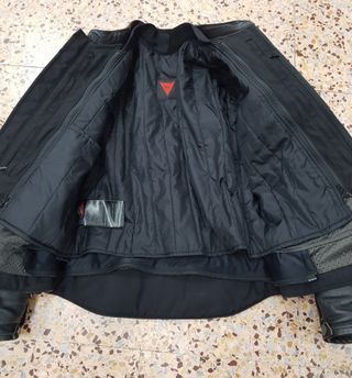 Chaqueta Dainese AVRO Piel Negra Talla 50