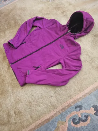 The North Face Chaqueta Morada Senderismo