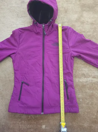 The North Face Chaqueta Morada Senderismo