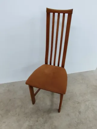 Mesa extensible y 4 sillas comedor