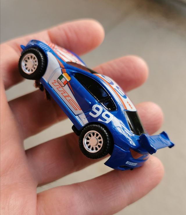 Coche Slot motor eléctrico pista carreras 1:64