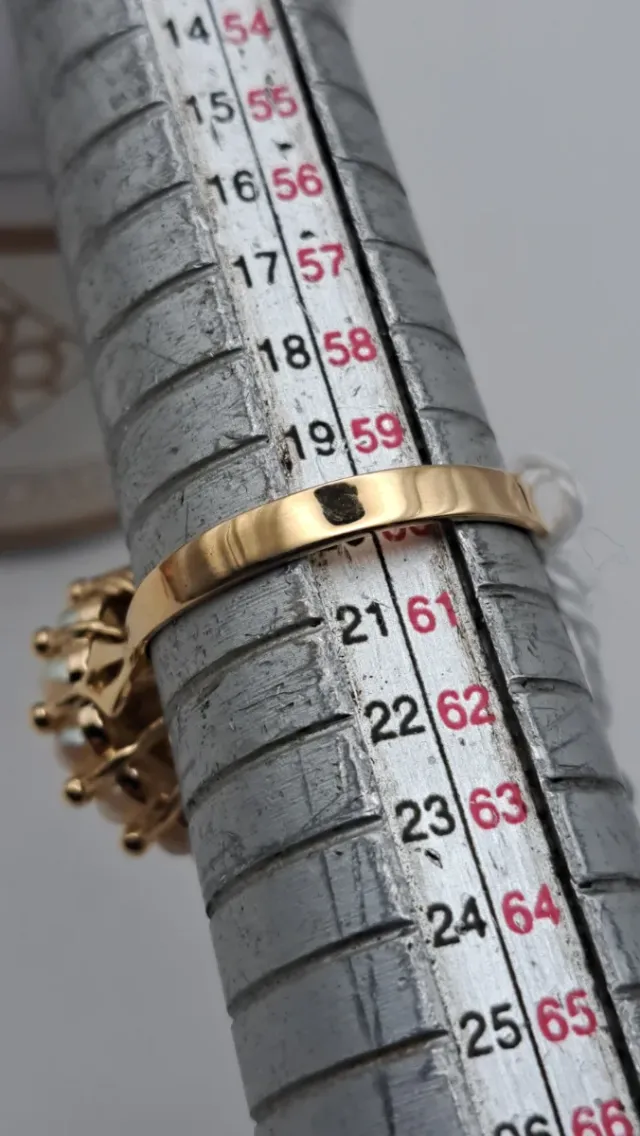 Anillo Oro 18k Coral y Perlas